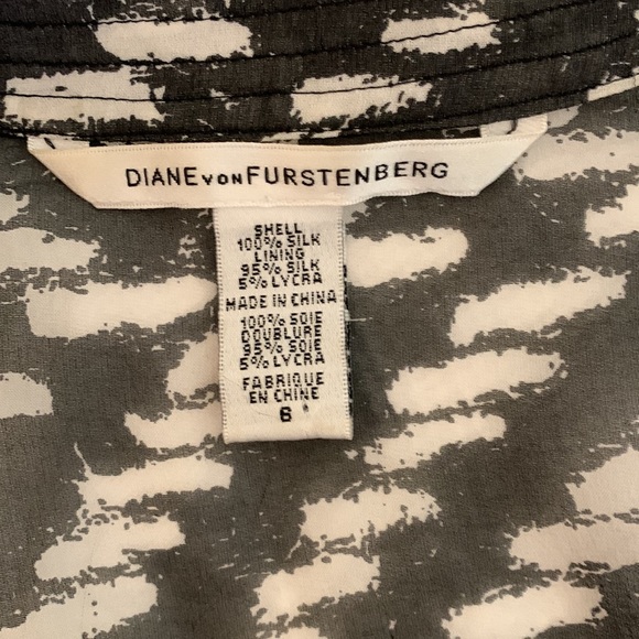 Vintage Diane von Furstenburg silk wrap around blouse - Picture 5 of 9